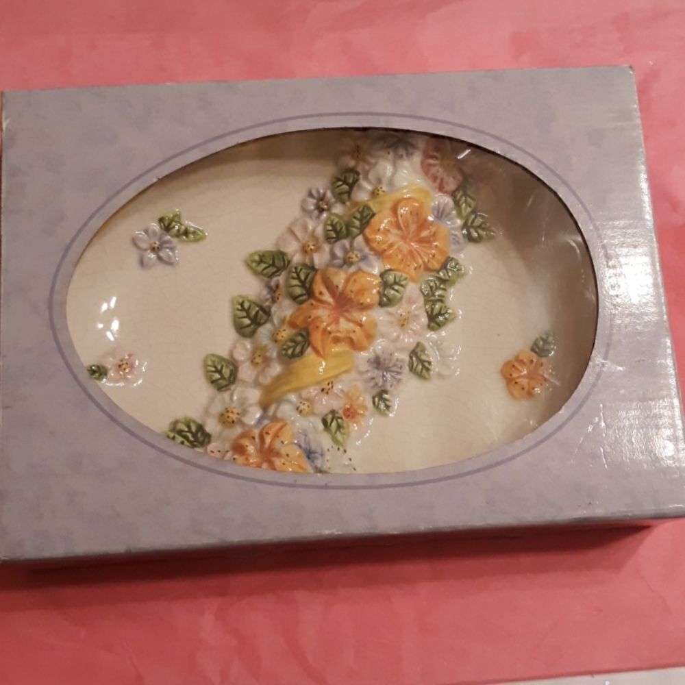 Cracker Barrel Dived Dish